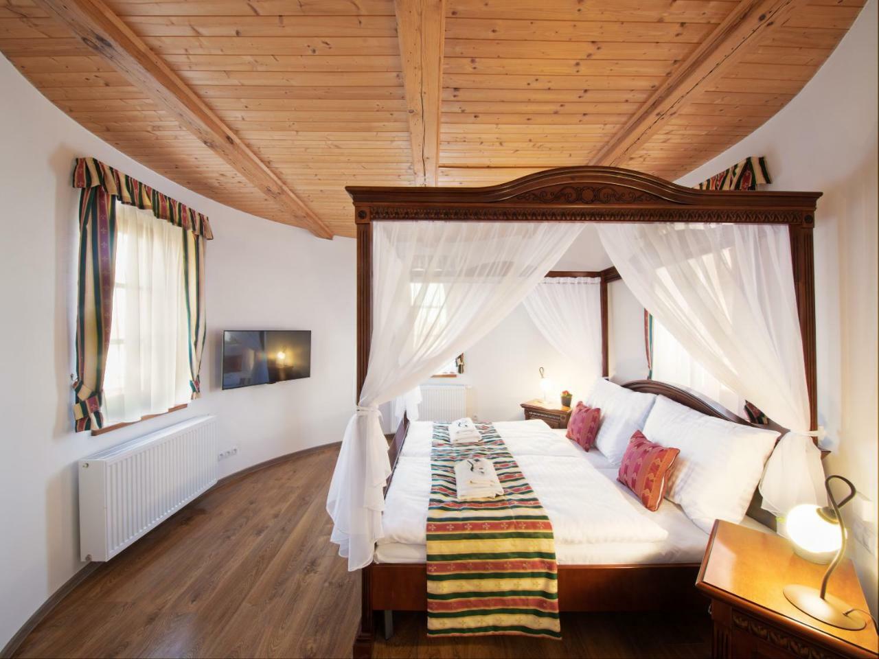 Borovany  Residence Safari Resort - Chateau מראה חיצוני תמונה