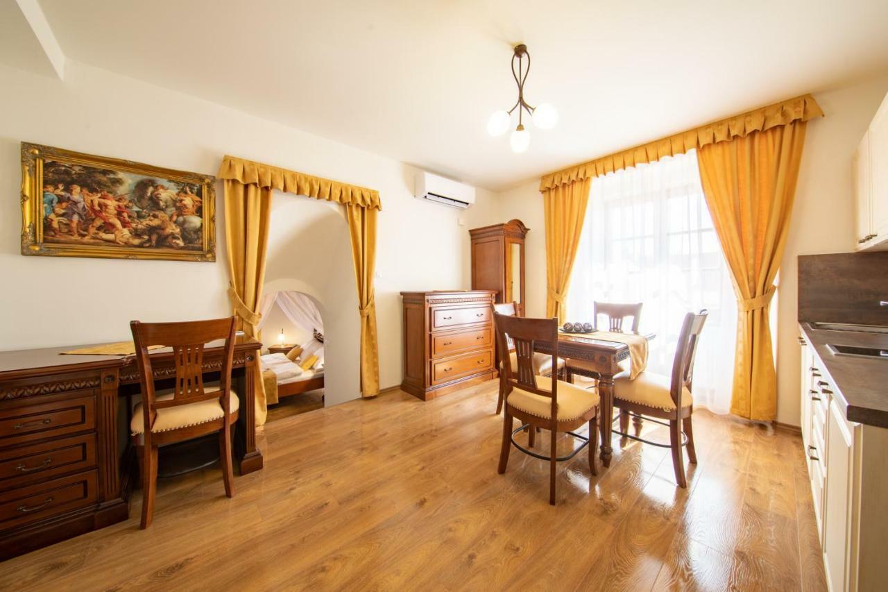 Borovany  Residence Safari Resort - Chateau מראה חיצוני תמונה