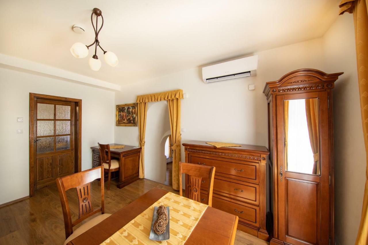 Borovany  Residence Safari Resort - Chateau מראה חיצוני תמונה