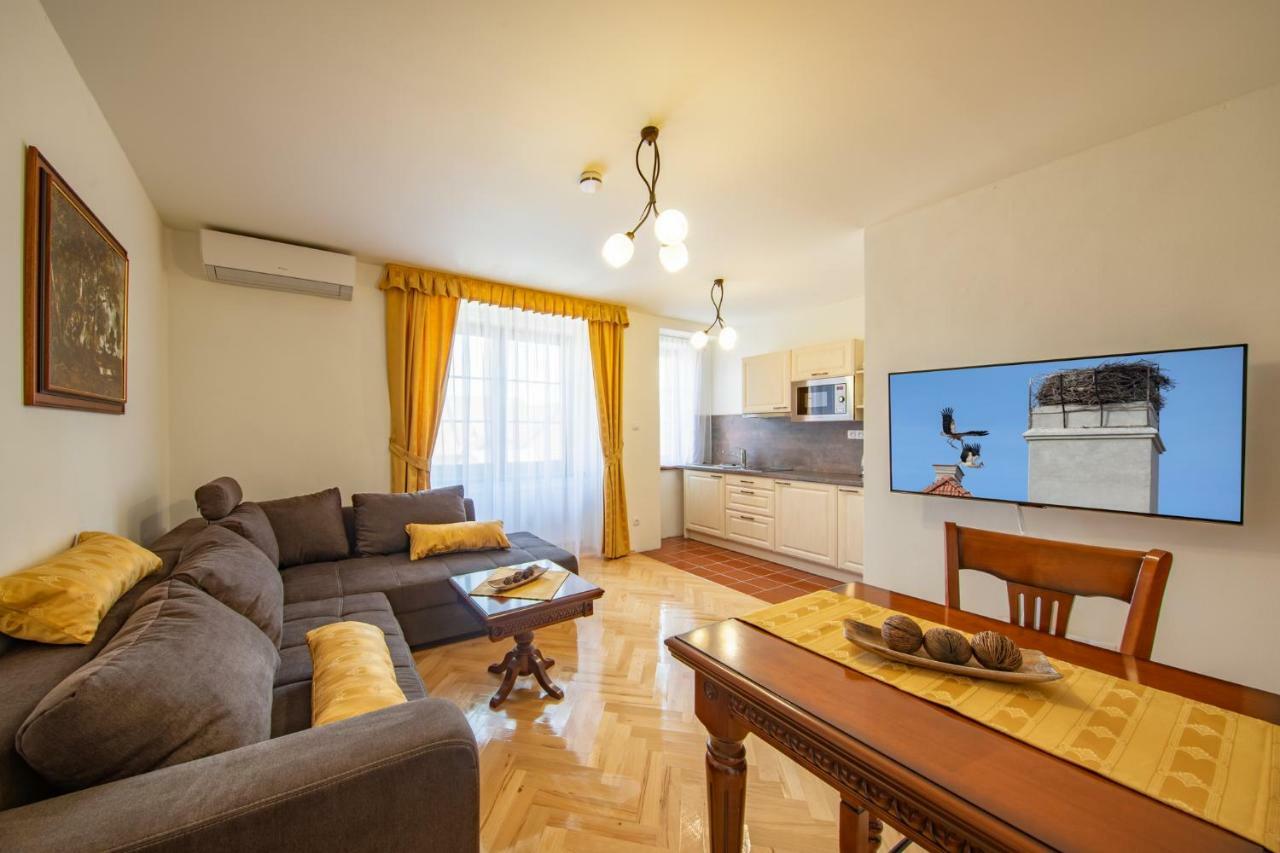 Borovany  Residence Safari Resort - Chateau מראה חיצוני תמונה