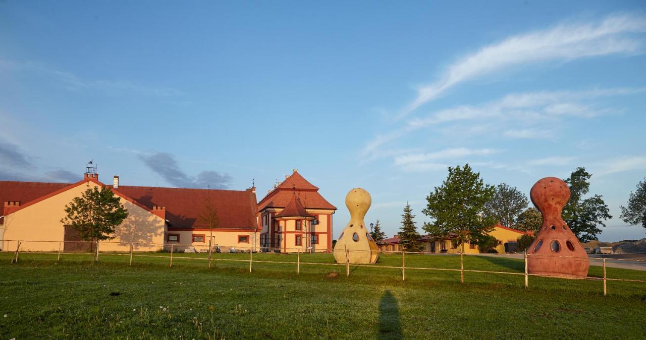 Borovany  Residence Safari Resort - Chateau מראה חיצוני תמונה